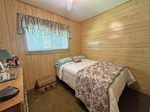 4295C Hwy 588, Whitefish Lake Suomi, ON - Indoor Photo Showing Bedroom