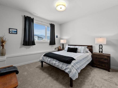 20-260 Rue Cheval Noir, Kamloops, BC - Indoor Photo Showing Bedroom