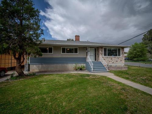 689 Schubert Drive, Kamloops, BC - Outdoor