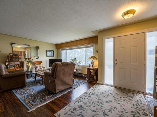 689 Schubert Drive, Kamloops, BC - Indoor Photo Showing Other Room