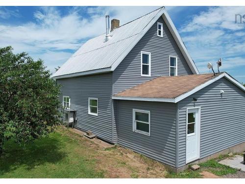 36 Robinson Road, Amherst Head, NS 