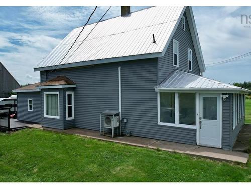 36 Robinson Road, Amherst Head, NS 