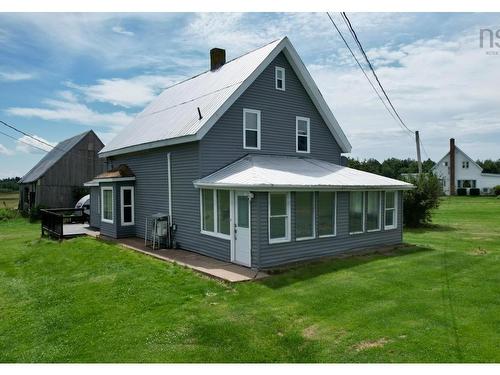 36 Robinson Road, Amherst Head, NS 