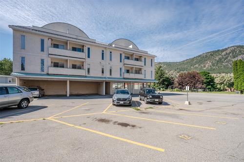 3-1135 Main Street, Okanagan Falls, BC - Outdoor With Facade