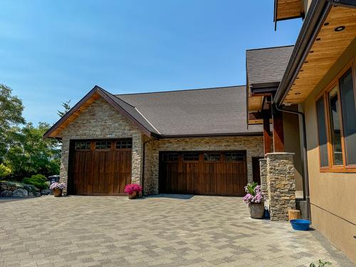 3175 Valleyview Road, Penticton, BC - Outdoor With Exterior