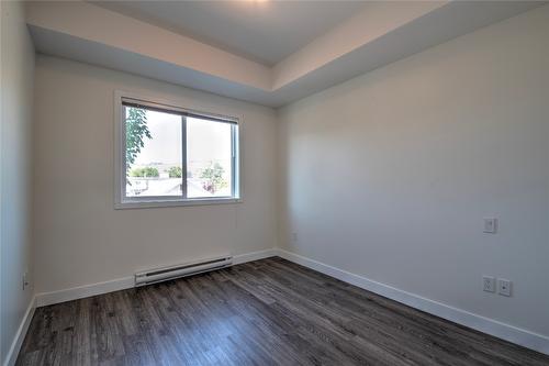 208-3409 28 Avenue, Vernon, BC - Indoor Photo Showing Other Room