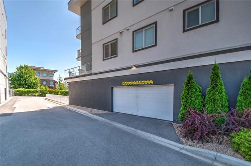 208-3409 28 Avenue, Vernon, BC - Outdoor With Exterior