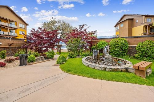 5403-4034 Pritchard Drive, West Kelowna, BC - Outdoor