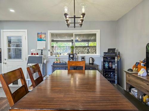 4108 35A Street, Vernon, BC - Indoor Photo Showing Dining Room