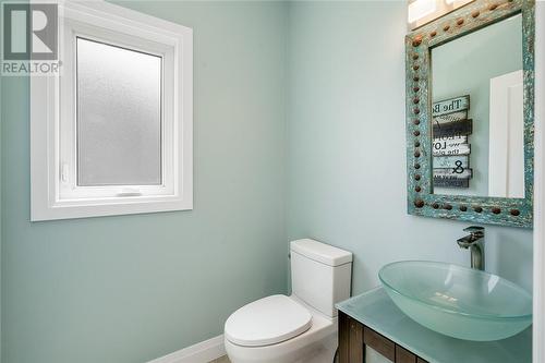 96 Landreville Drive, Sudbury, ON - Indoor Photo Showing Bathroom