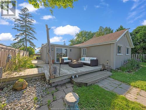 366 Renaud Line, Lakeshore, ON - Outdoor With Deck Patio Veranda