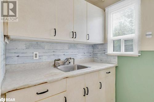 220 Pine Street, Belleville, ON -  Photo Showing Kitchen