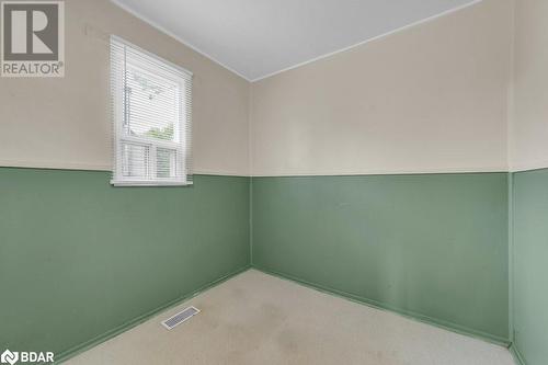 220 Pine Street, Belleville, ON - Indoor Photo Showing Bathroom