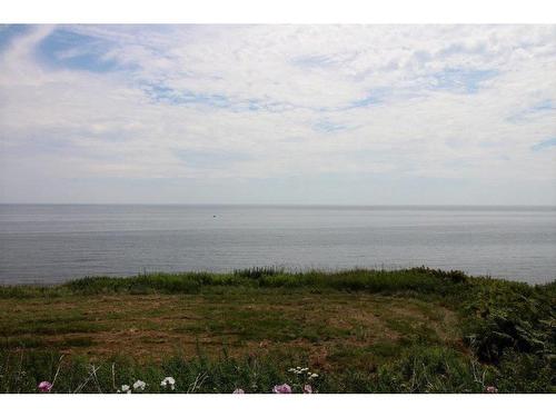 Water view - 587 Route 132 O., Percé, QC 