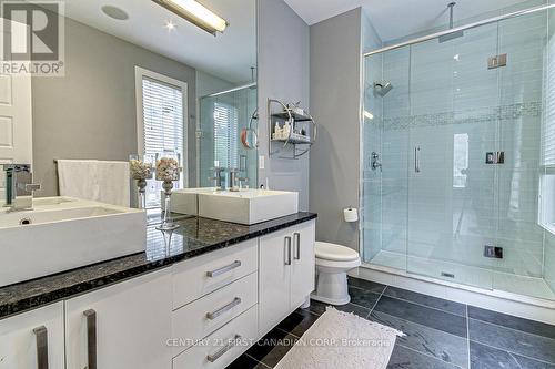 1308 Birchwood Drive, London, ON - Indoor Photo Showing Bathroom