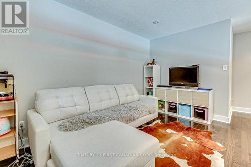 1308 Birchwood Drive, London, ON - Indoor