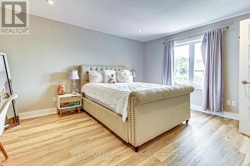 1308 Birchwood Drive, London, ON - Indoor Photo Showing Bedroom