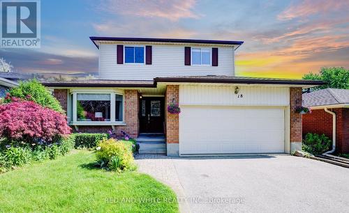 18 Windermere Court, Kitchener, ON - Outdoor