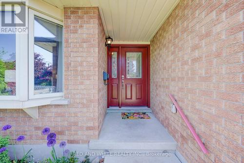 18 Windermere Court, Kitchener, ON - Outdoor With Exterior