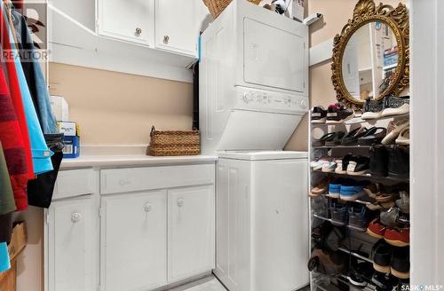 414 2305 Victoria Avenue, Regina, SK - Indoor Photo Showing Laundry Room