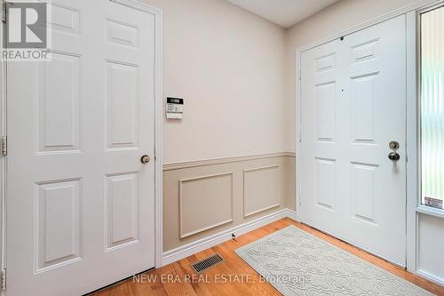 7994 Oakridge Drive, Niagara Falls, ON - Indoor Photo Showing Other Room