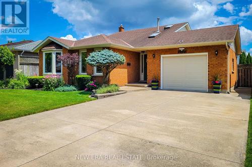 7994 Oakridge Drive, Niagara Falls, ON - Outdoor