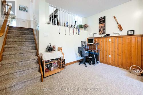 7994 Oakridge Drive, Niagara Falls, ON - Indoor Photo Showing Other Room