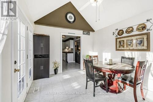 10 Summerfield Avenue, Hamilton (Stoney Creek Mountain), ON - Indoor Photo Showing Dining Room