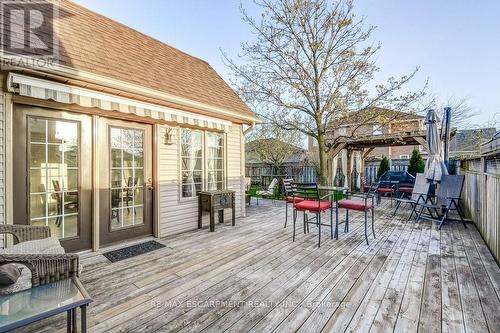 10 Summerfield Avenue, Hamilton (Stoney Creek Mountain), ON - Outdoor With Deck Patio Veranda