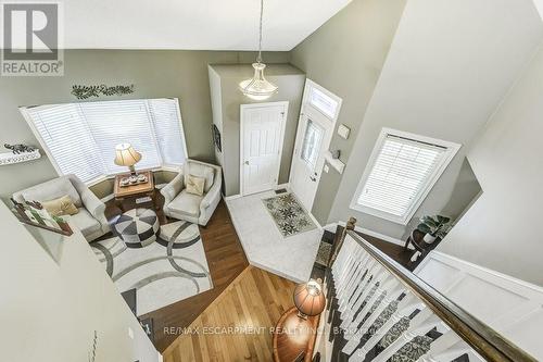 10 Summerfield Avenue, Hamilton (Stoney Creek Mountain), ON - Indoor