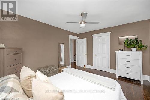 264 Winona Road, Hamilton (Winona), ON - Indoor Photo Showing Bedroom