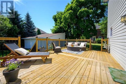 264 Winona Road, Hamilton (Winona), ON - Outdoor With Deck Patio Veranda With Exterior