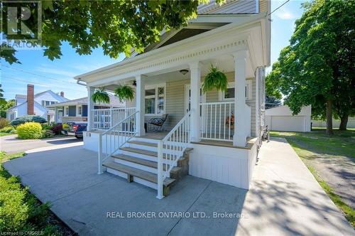 264 Winona Road, Hamilton (Winona), ON - Outdoor With Deck Patio Veranda