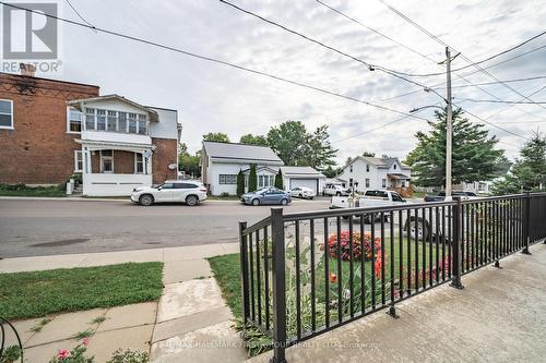 70 Dundas Street W, Greater Napanee, ON - Outdoor