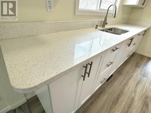 1021 Willow Street, Okanagan Falls, BC - Indoor Photo Showing Kitchen With Double Sink