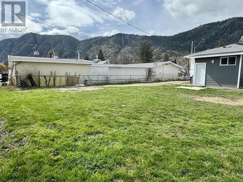 1021 Willow Street, Okanagan Falls, BC - Outdoor