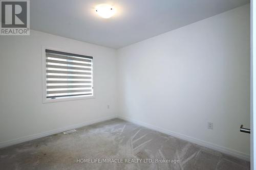 8 Copperhill Heights, Barrie (Painswick South), ON - Indoor Photo Showing Other Room