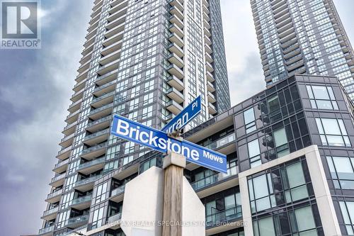 3006 - 4065 Brickstone Mews, Mississauga (City Centre), ON - Outdoor With Facade