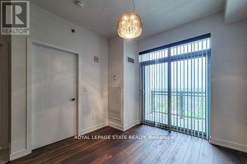 714 - 2490 Old Bronte Road, Oakville (Palermo West), ON - Indoor Photo Showing Other Room