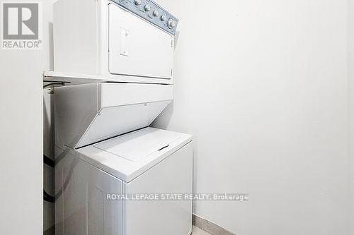 714 - 2490 Old Bronte Road, Oakville (Palermo West), ON -  Photo Showing Laundry Room