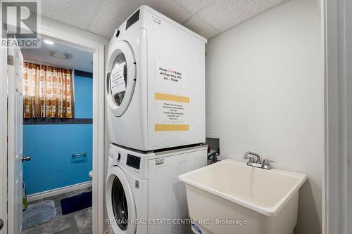 940 Stone Church Road E, Hamilton (Templemead), ON - Indoor Photo Showing Laundry Room