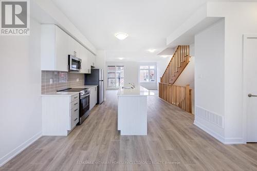 403 - 1865 Pickering Parkway, Pickering (Village East), ON - Indoor Photo Showing Kitchen