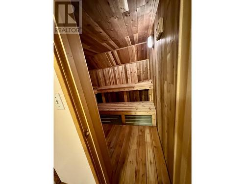 8320 Rainbow Country Road, Bridge Lake, BC - Indoor Photo Showing Other Room