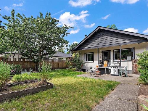 160 Price Pl, Duncan, BC - Outdoor With Deck Patio Veranda