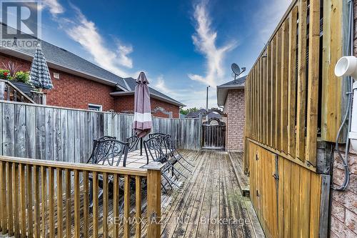 215 Niagara Drive, Oshawa (Samac), ON - Outdoor With Deck Patio Veranda With Exterior