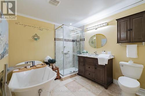 3304 Hamilton Road, Thames Centre (Dorchester), ON - Indoor Photo Showing Bathroom