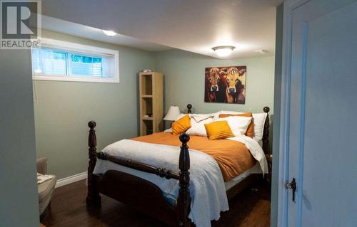 239 10Th  N Avenue, Creston, BC - Indoor Photo Showing Bedroom