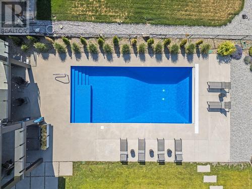 1220 Ponds Avenue, Kelowna, BC - Outdoor With In Ground Pool