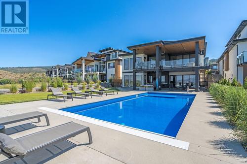 1220 Ponds Avenue, Kelowna, BC - Outdoor With In Ground Pool