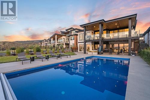 1220 Ponds Avenue, Kelowna, BC - Outdoor With In Ground Pool